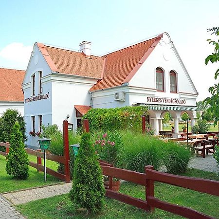 Nyerges Vendegfogado Bed & Breakfast Hegyko Exterior photo