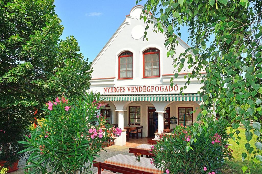 Nyerges Vendegfogado Bed & Breakfast Hegyko Exterior photo